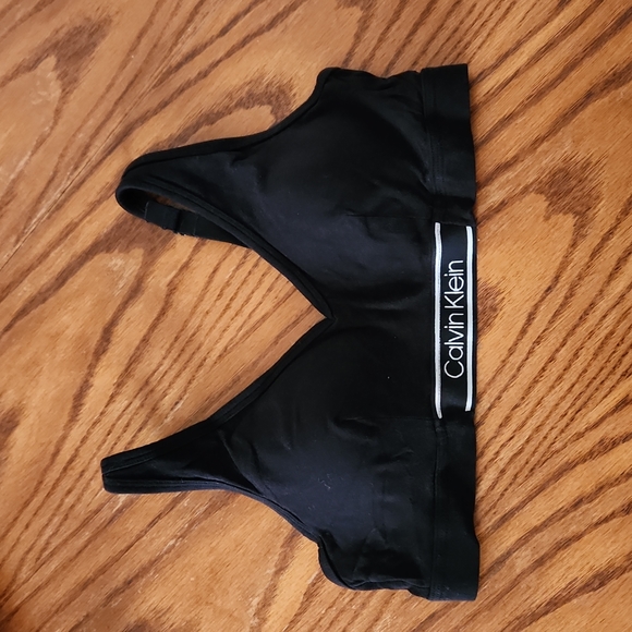 Sport Bra Calvin Klein, M, Black - Picture 1 of 3